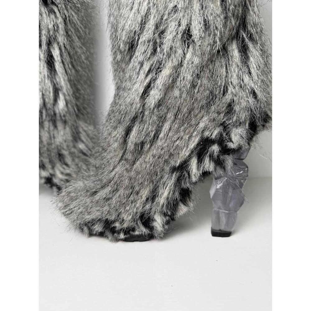 Chanel Faux Fur Knee High Boots Sz 38.5 Italy Sculpted Heel RARE - Picture 2 of 11